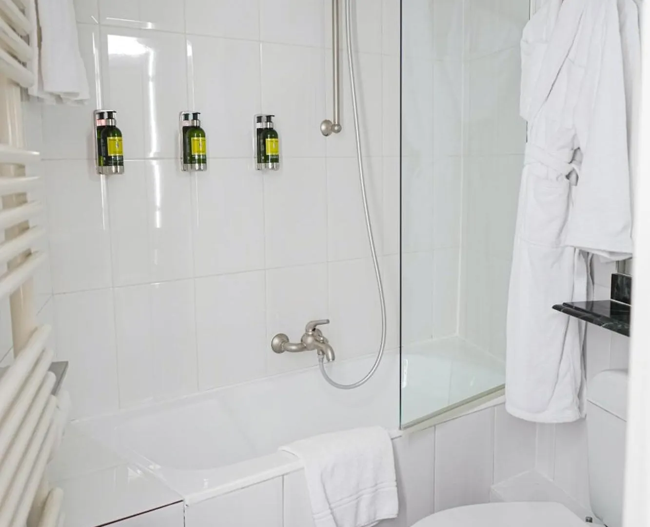 Elysees Regencia Hotel